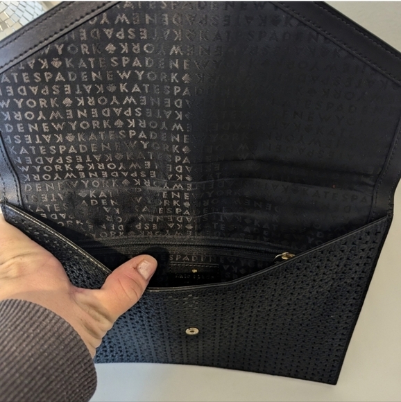 Kate Spade Mallo Wakefield Lane Black Pebbled Leather Envelope Clutch EUC - Picture 5 of 7